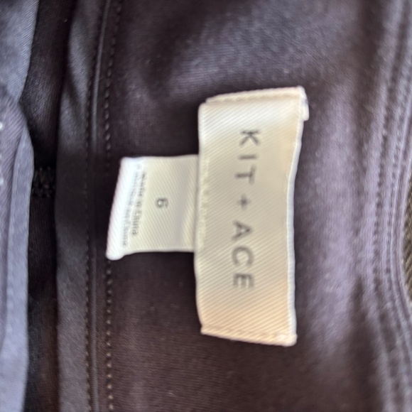 Kit and Ace Expert Slim Pants Navy Size 6 - Picture 11 of 11